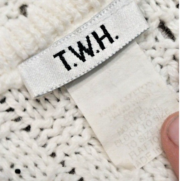 Vintage TWH White Crochet Open Knit Pullover Sweater Women's Medium Made‎ in USA - Picture 4 of 7